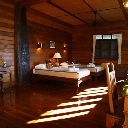 Khum Lanna Hotel Phrao Bagian luar foto